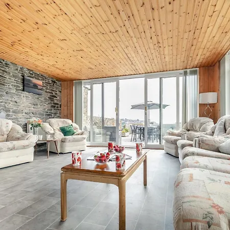 Holiday home 9 Bed In Trefa Mevagissey