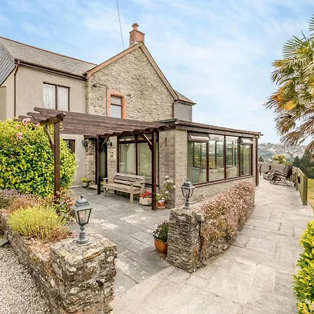 9 Bed In Trefa Holiday home Mevagissey